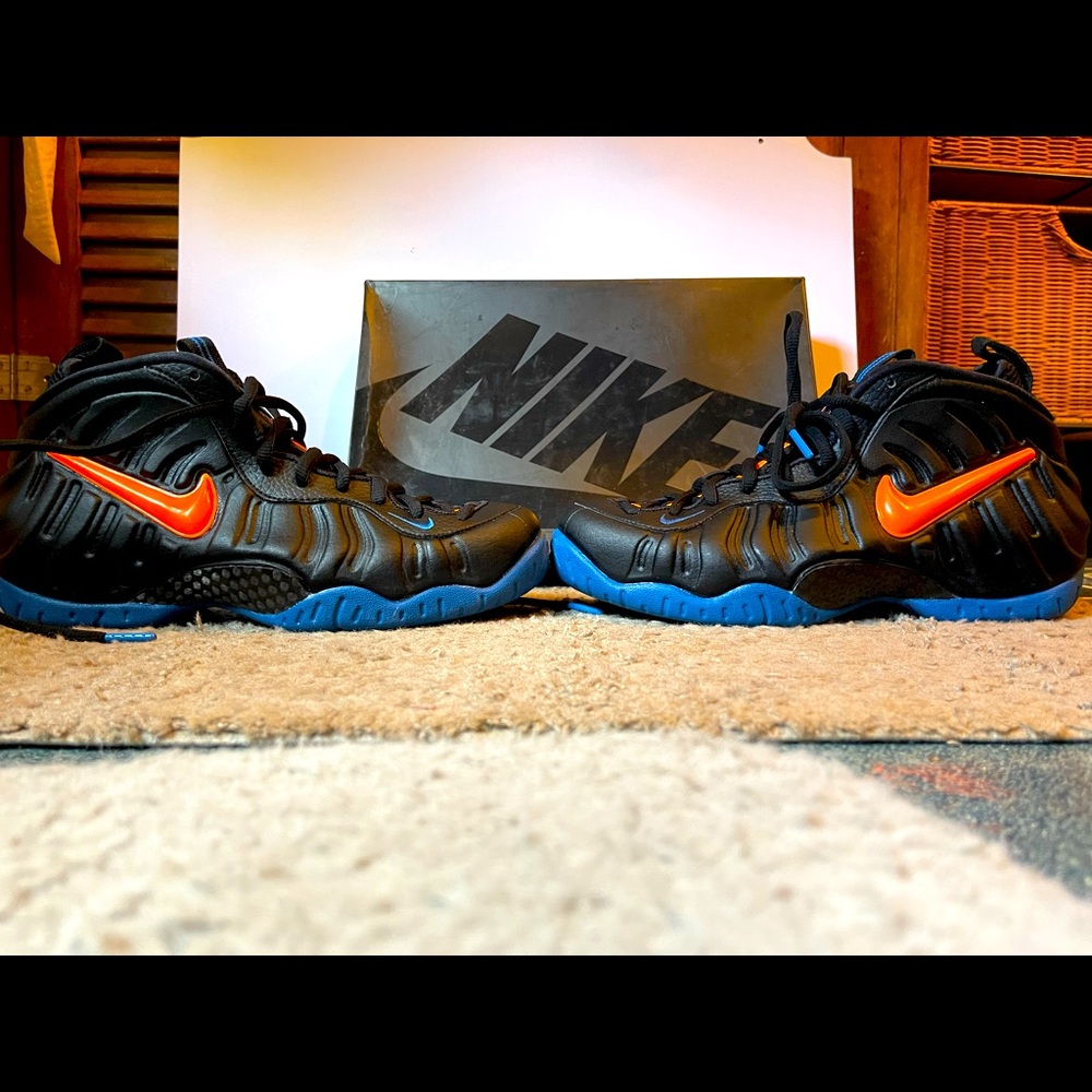 Nike foam posits